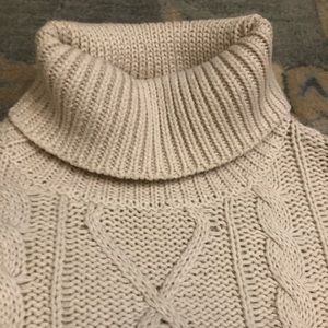 Cream cable knit maternity sweater